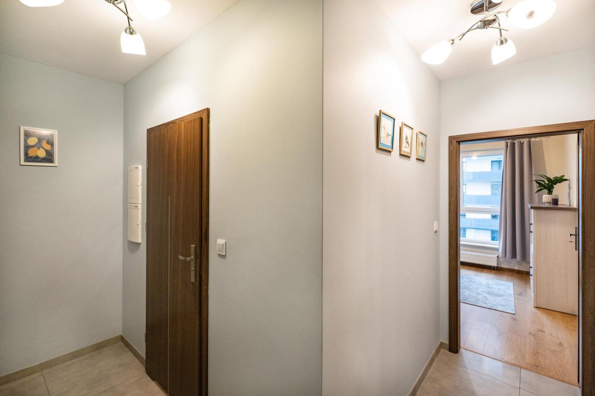 Cosmo Apartments กดัญสก์ ภายนอก รูปภาพ